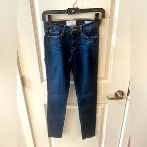 Frame Jeans, 25